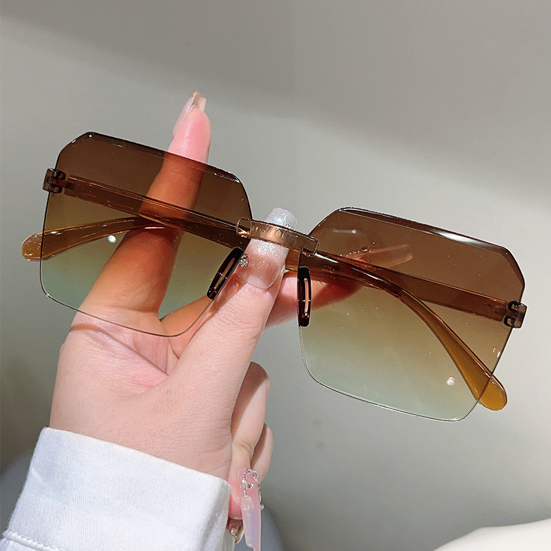 نظارات شمسية جديدة بدون إطار ب - مراجعة Vintage Outdoor Fashion وسعره