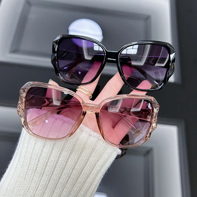نظارات شمسية كبيرة الحجم بتصمي - مراجعة Vintage Outdoor Fashion وسعره
