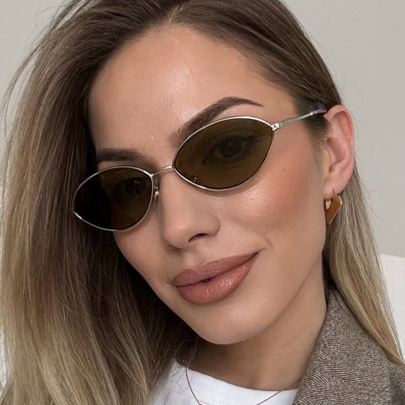 نظارات شمسية نسائية بتصميم عين - مراجعة Vintage Outdoor Fashion وسعره